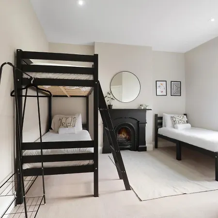 Victorian House - North East Escapes