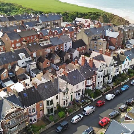 Victorian House - North East Escapes * Saltburn-by-the-Sea