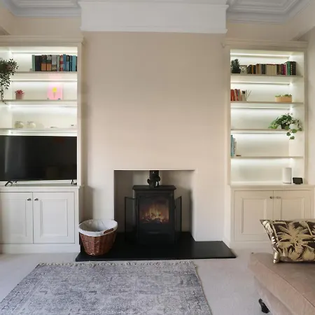 Victorian House - North East Escapes Holiday home *