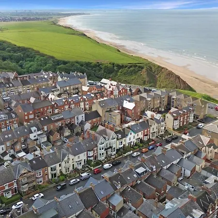 Victorian House - North East Escapes *